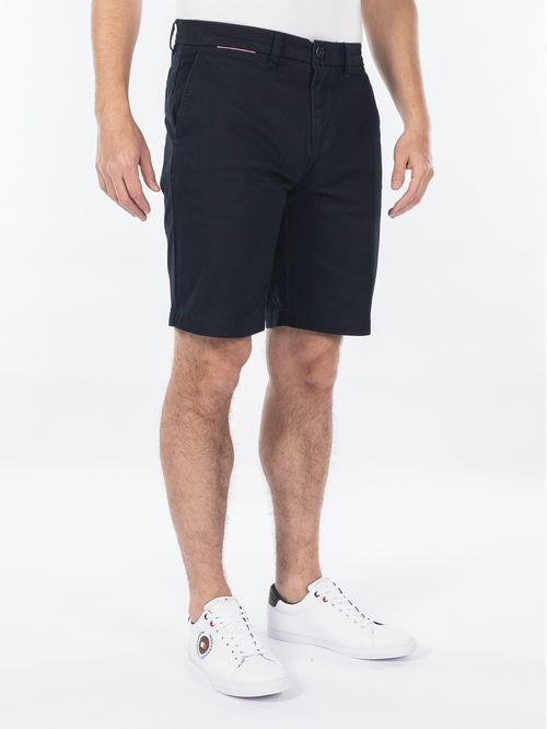 PANTALÓN CORTO LIGERO 9