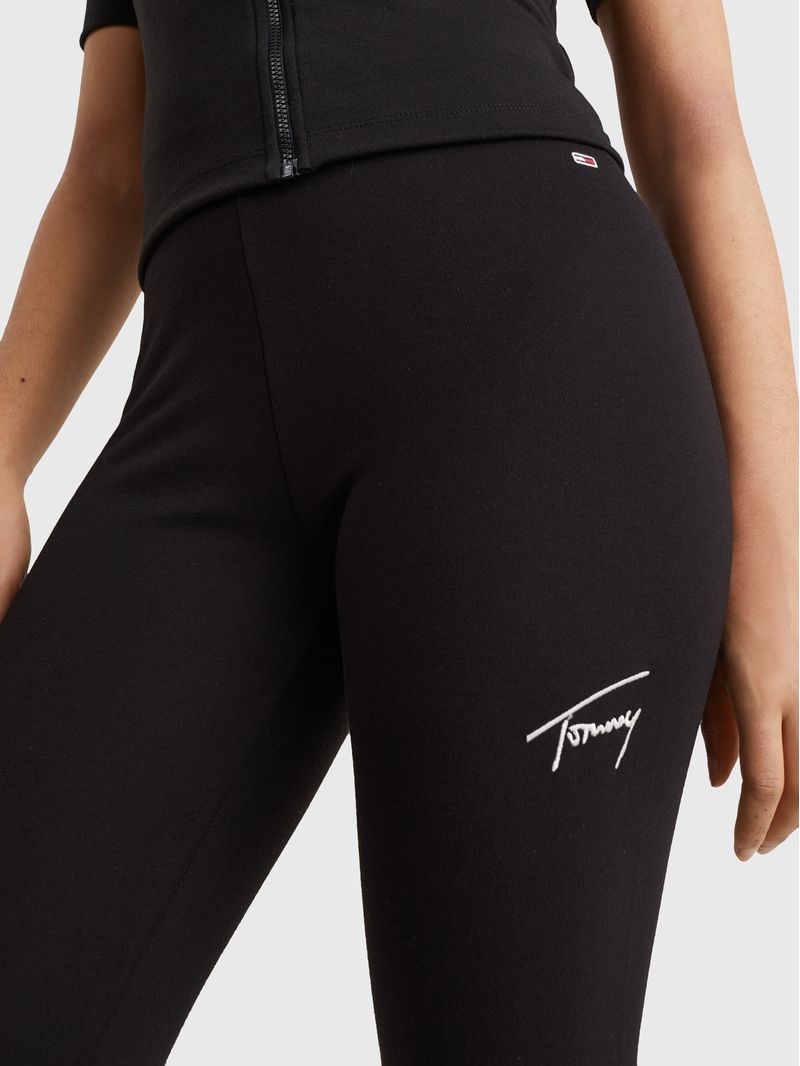 LEGGINGS-SIGNATURE-LARGOS-DE-CORTE-SKINNY