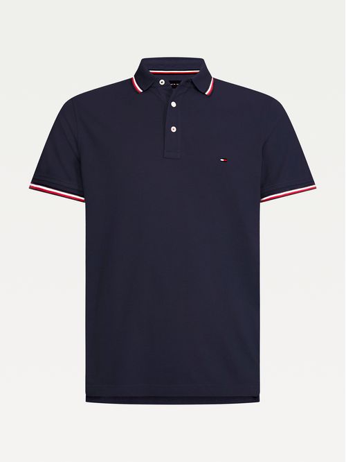 POLO DE CORTE SLIM CON CUELLO RIBETEADO
