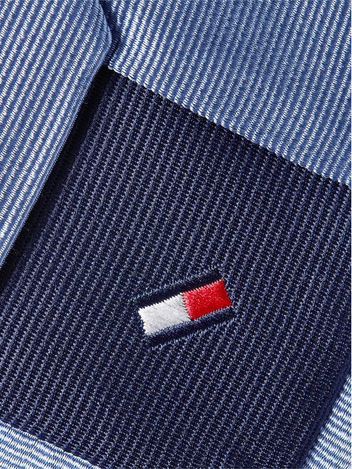 CORBATA EN JACQUARD DE SEDA