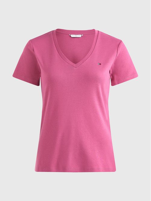CAMISETA CON CUELLO EN V Y CORTE SLIM