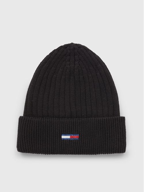 GORRO CON LOGO BORDADO