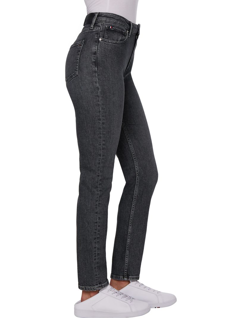 JEANS-AJUSTADOS-DE-TALLE-ALTO-NEGROS