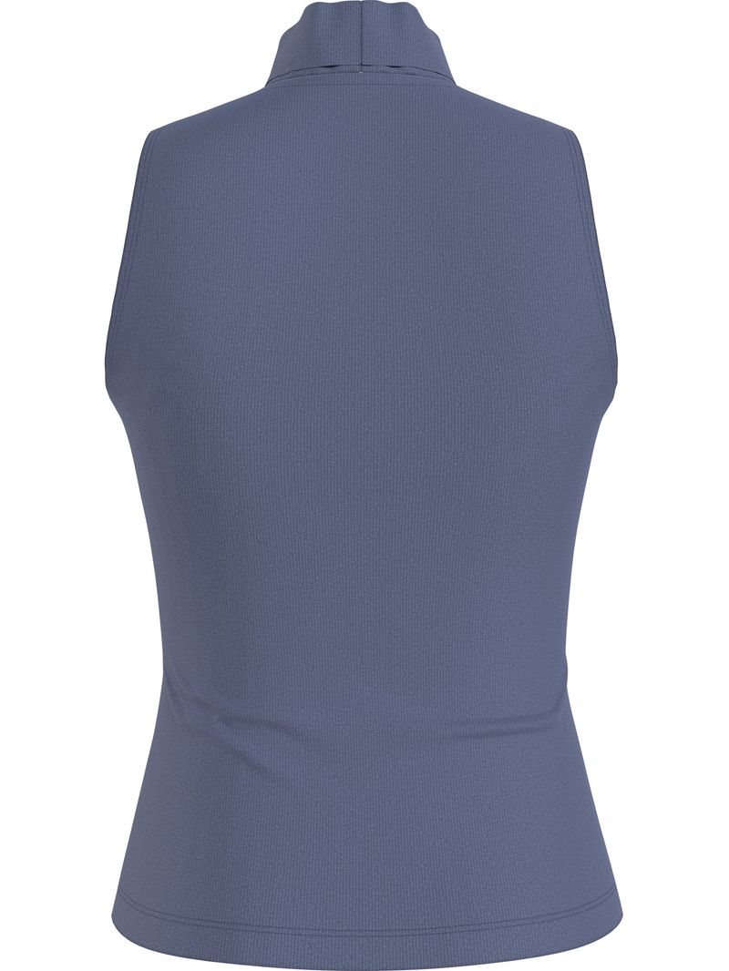 CHALECO-ESSENTIAL-CON-CUELLO-CISNE