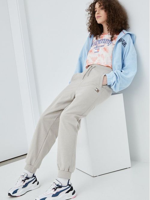 SUETER CON HOODIE Y LOGO