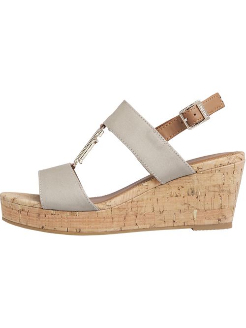 SANDALIAS CON CUÑA DE CORCHO