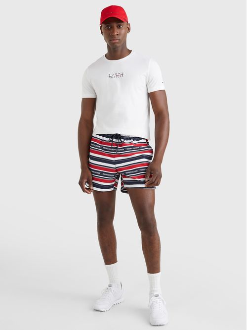 BAÑADOR DE MEDIO LARGO CON CORDÓN