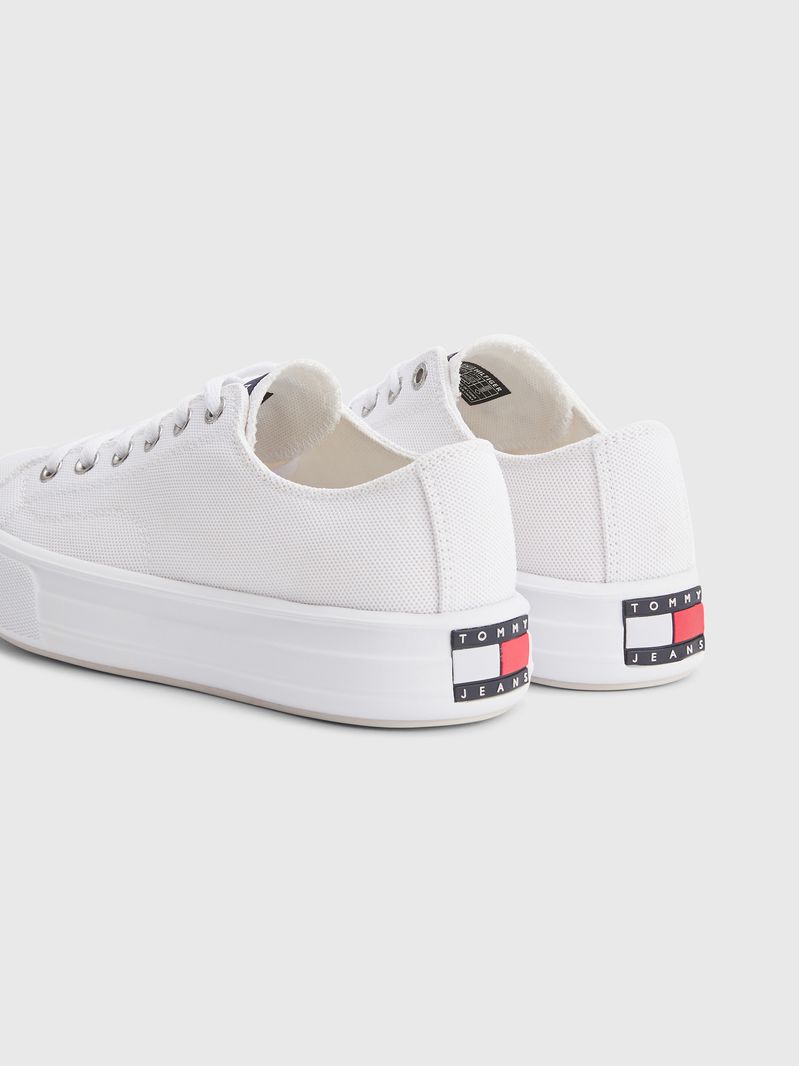 ZAPATILLAS-CON-SUELA-CUPSOLE-Y-LOGO