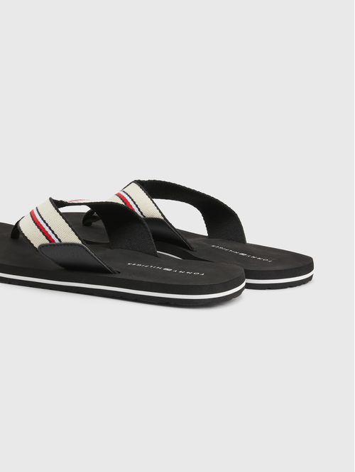 CHANCLETAS SIGNATURE CON TIRAS TEXTILES