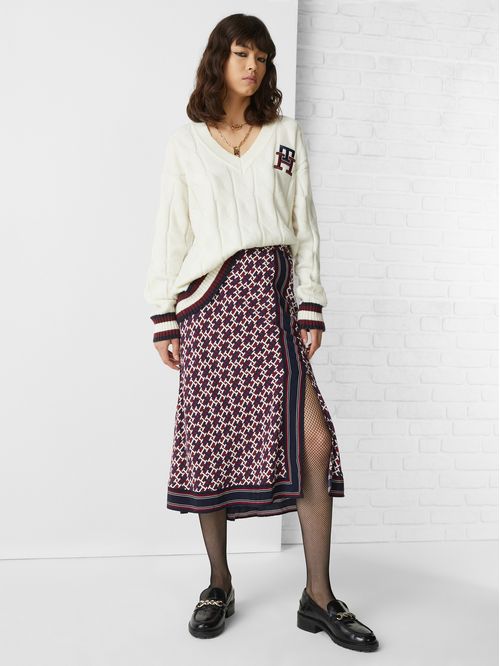 FALDA DE VISCOSA CON ESTAMPADO DE MONOGRAMAS