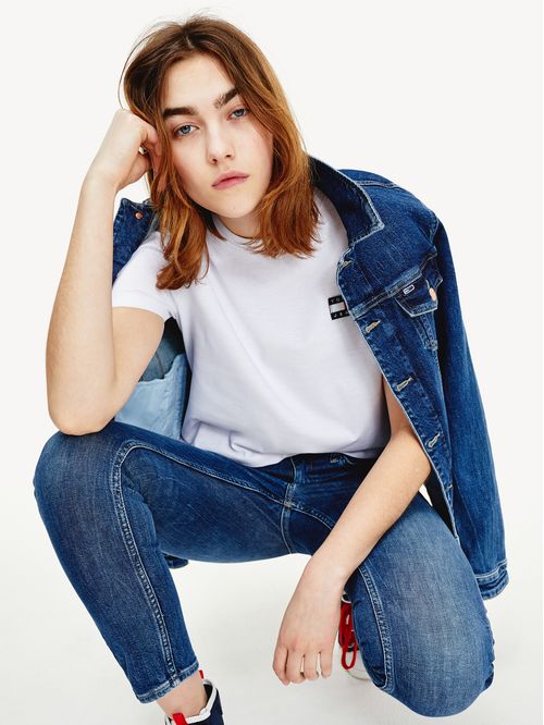 CAMISETA DE CORTE REDONDO CON PARCHE DE TOMMY