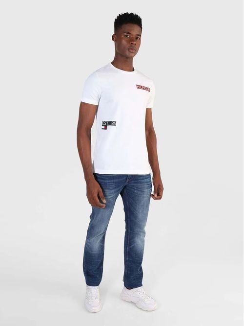 CAMISETA DE CORTE SLIMFIT