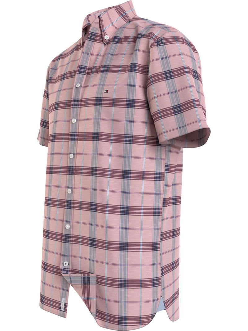 CAMISA-DE-MANGA-CORTA-Y-CORTE-REGULAR