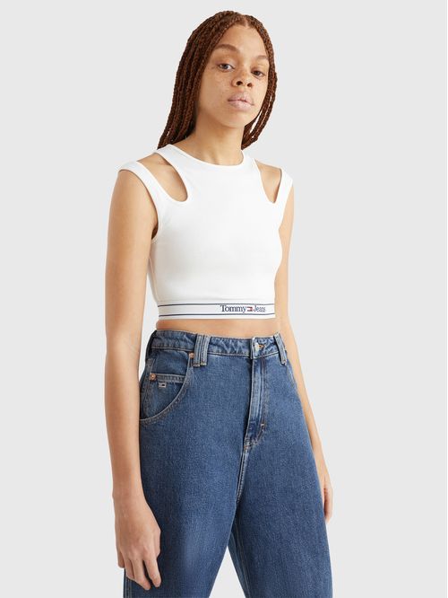 CROP TOP CON DETALLE CUT-OUT