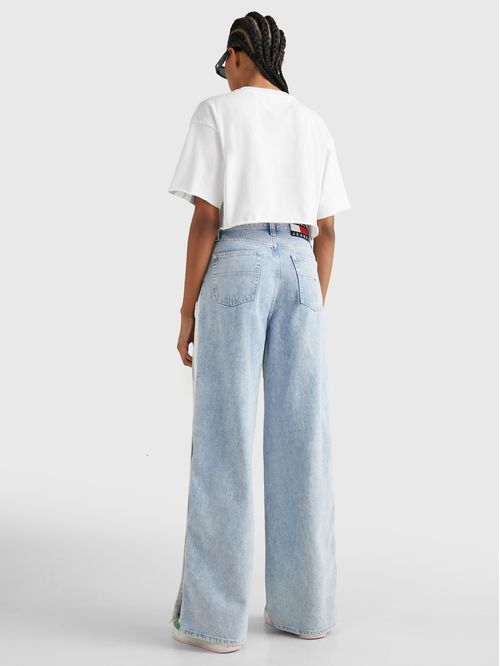 Camiseta oversize de corte cropped archive