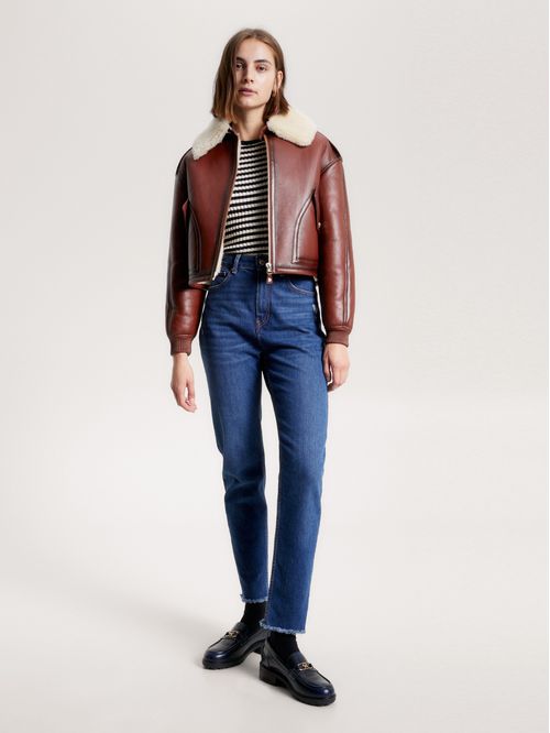 Jeans de talle alto con corte cónico