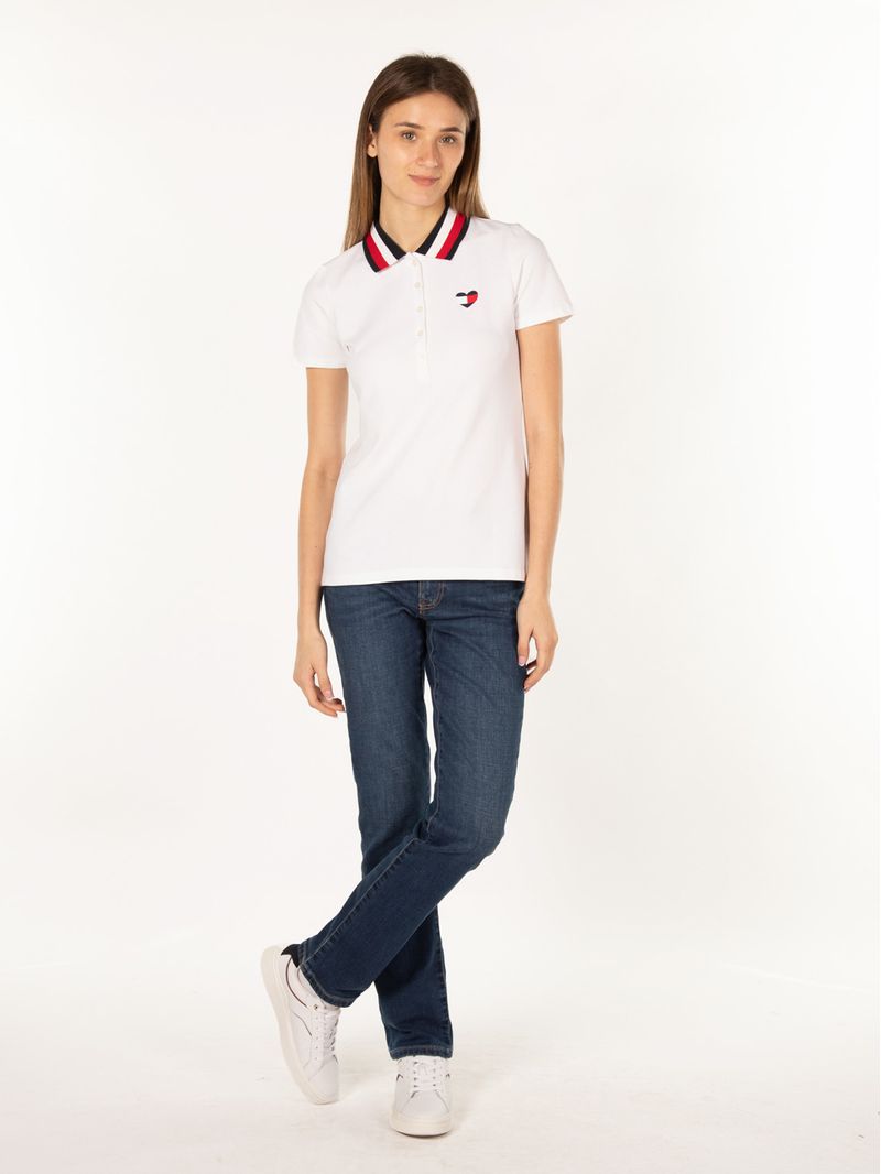 Polo-con-cuello-estampado