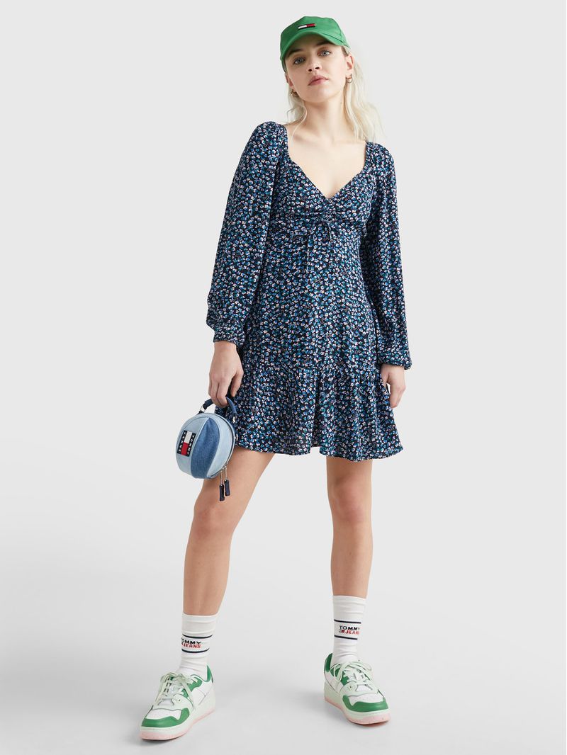 Vestido-a-capas-con-estampado-de-floral