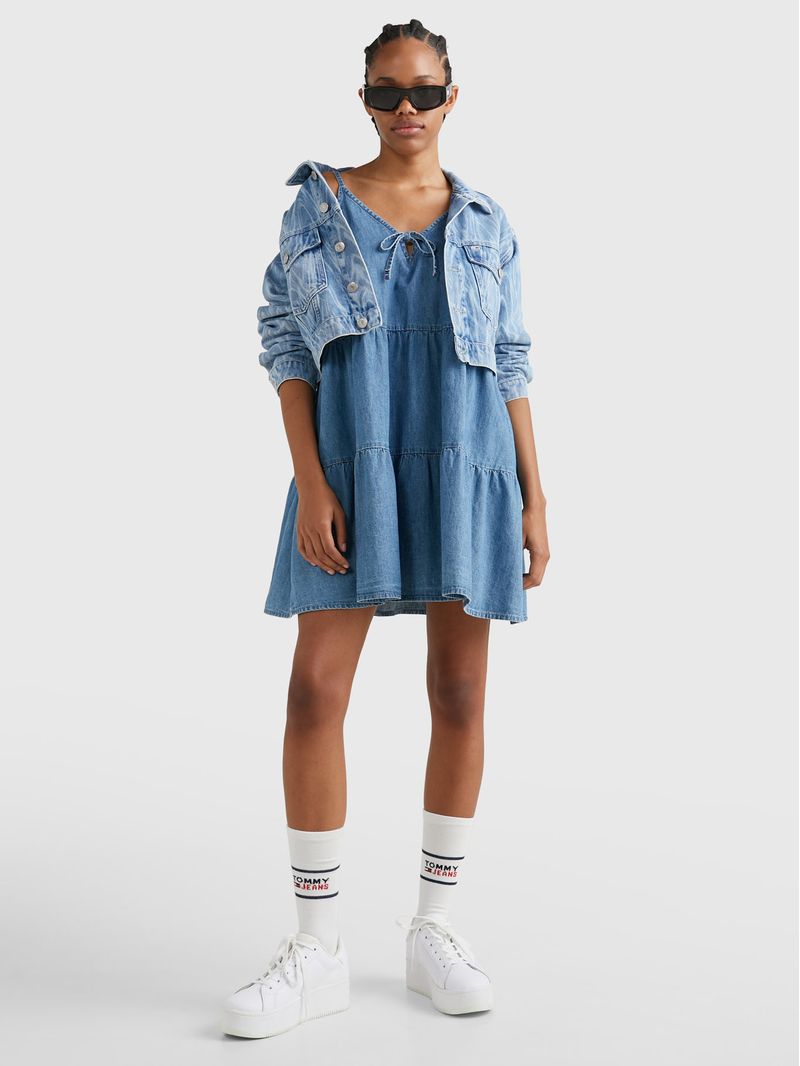 Vestido-vaquero-de-chambray-escalonado