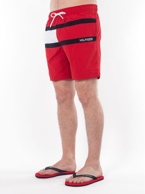 Pantaloneta de baño con logo bordado