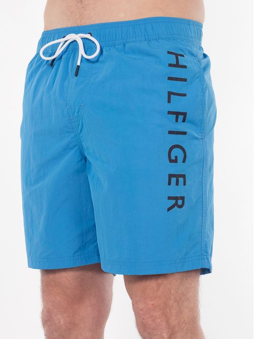 Pantaloneta de baño con logo bordado