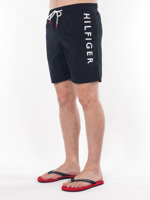 Pantaloneta de baño con logo bordado