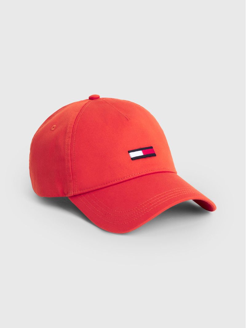 Gorra-con-logo-bordado