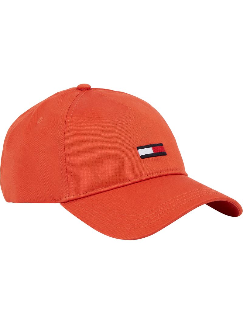 Gorra-con-logo-bordado