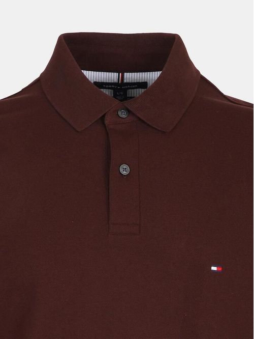 Polo de corte regular con logo bordado