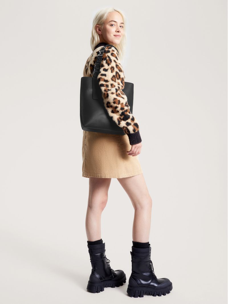 Bolso-tote-Bold-con-logo