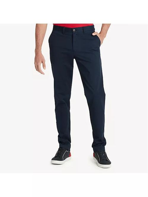 Pantalón chino con logo