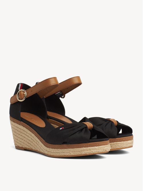 Sandalias Iconic con cuña