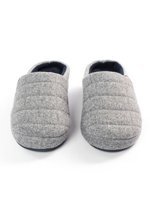 Tenis para casa con cinta distintiva