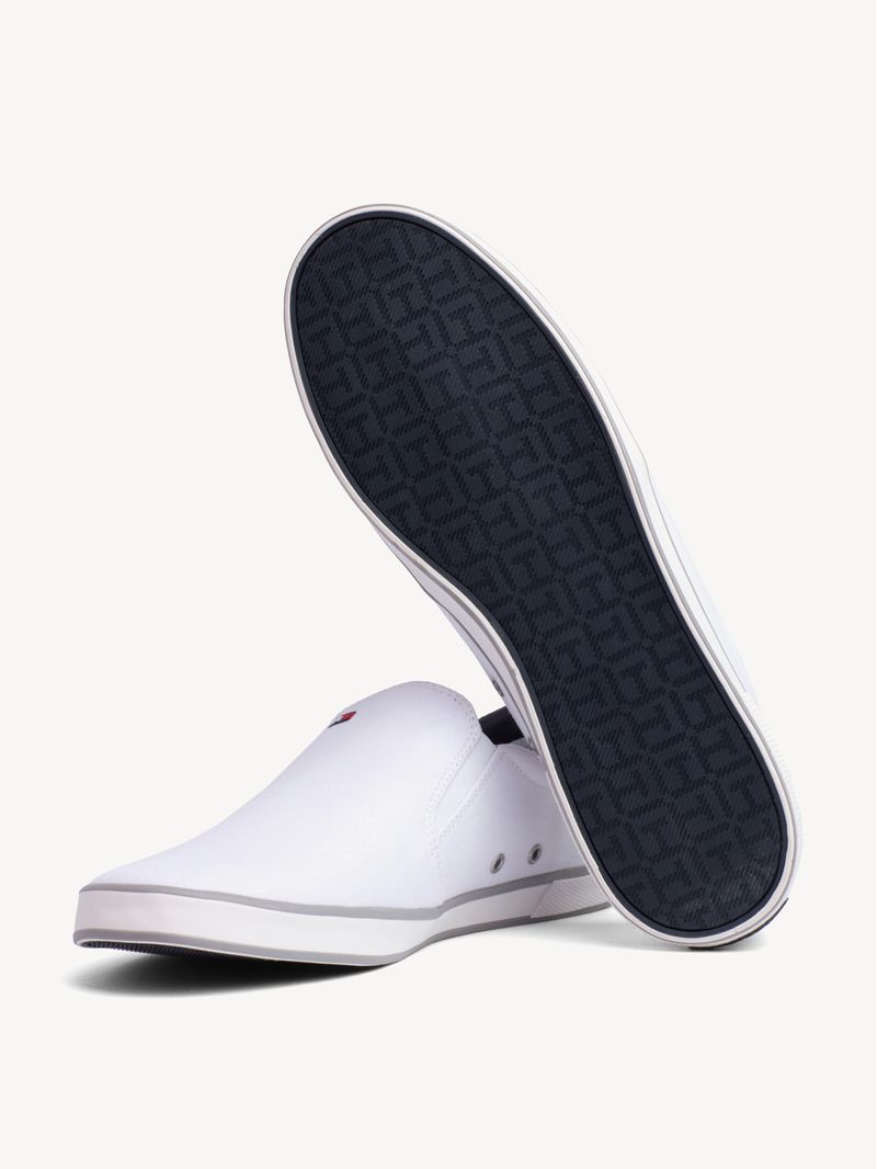 Tenis-sin-cordones-Essential-Iconic