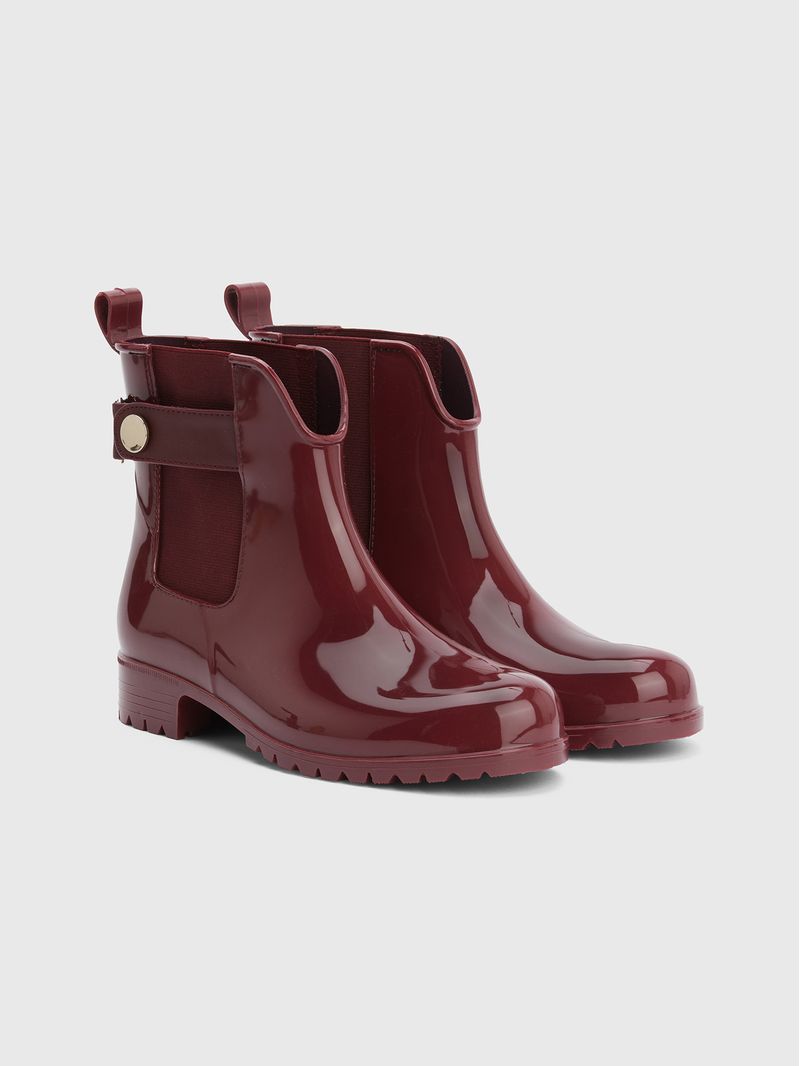 Botas-de-agua-con-acabado-acharolado