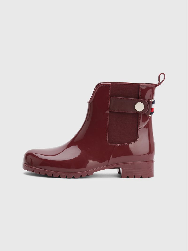 Botas-de-agua-con-acabado-acharolado