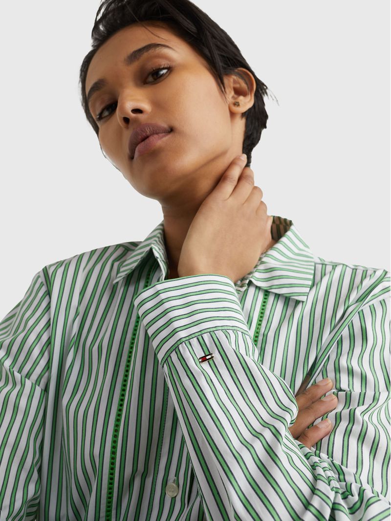 Camisa-a-rayas-de-corte-regular