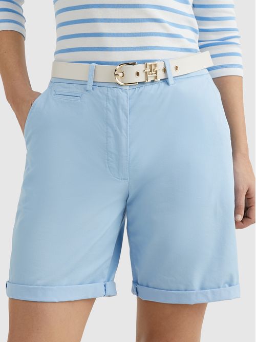 Pantalón chino corto con bajo con vuelta