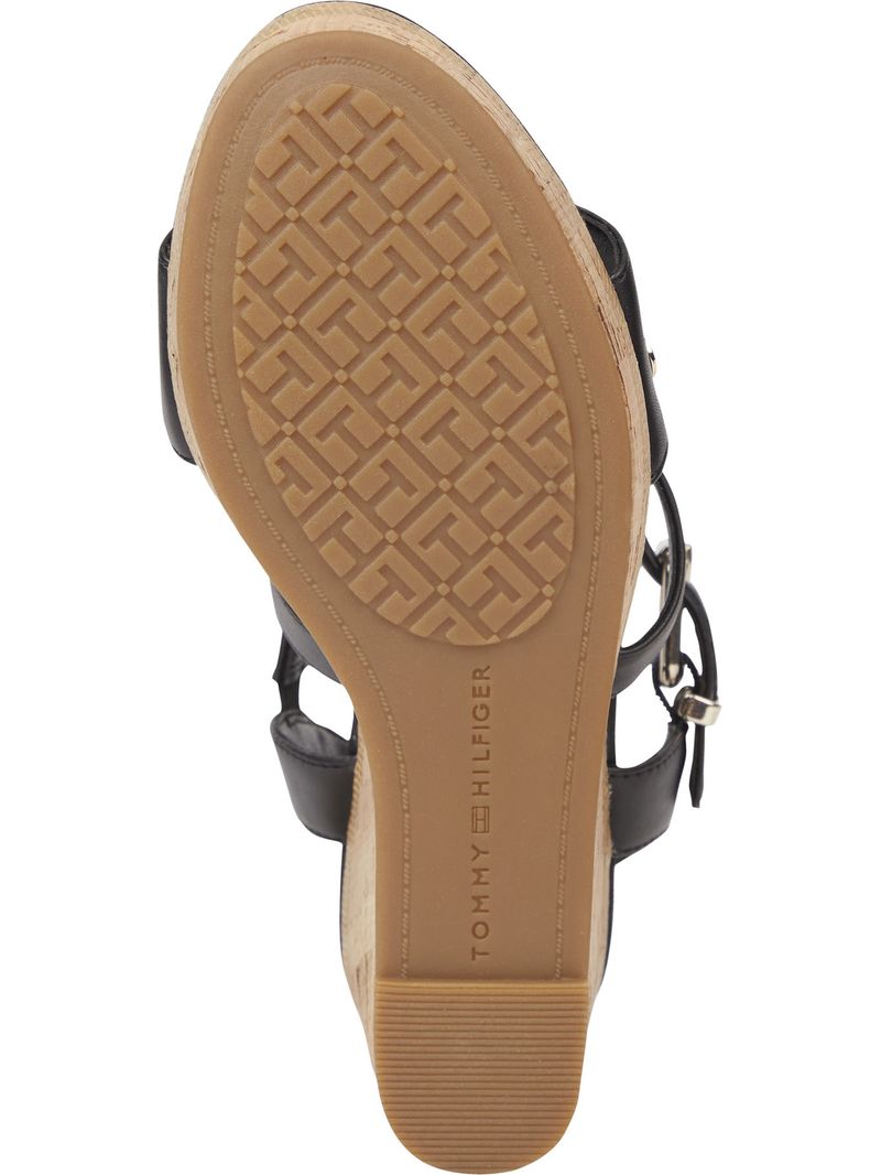 Sandalias-de-cuero-con-cuña-alta