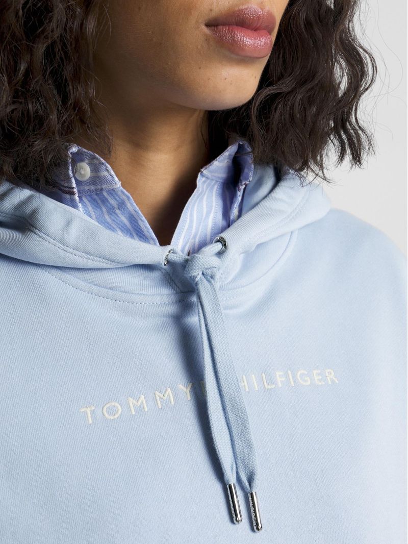 Sudadera-con-logo-de-efecto-escarchado