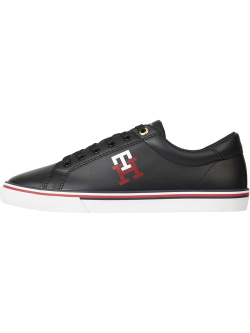 Tenis con logo de monograma TH