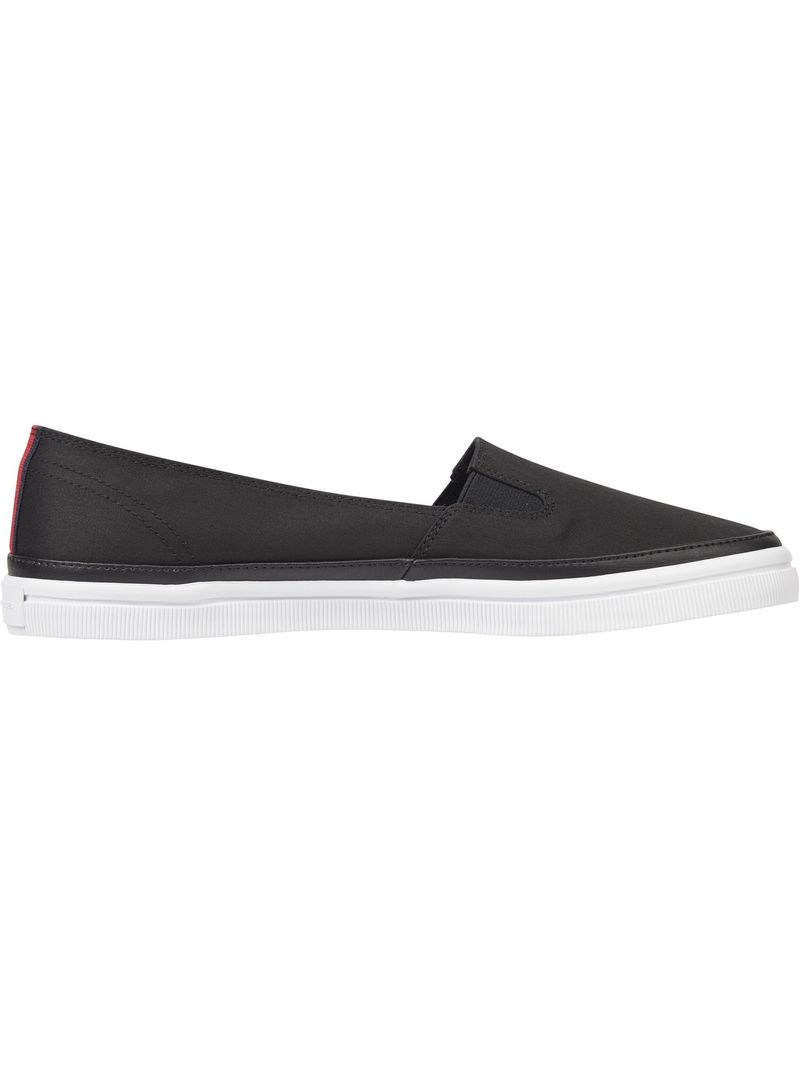Tenis-Essential-sin-cordones