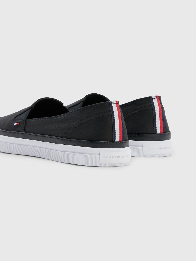 Tenis-Essential-sin-cordones