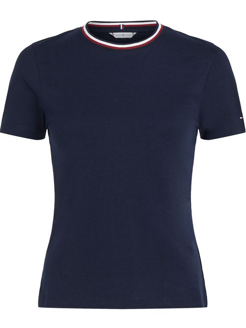 T-shirt con cinta distintiva en el cuello