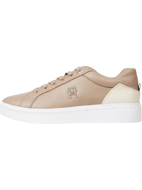 Tenis clásicas de cuero