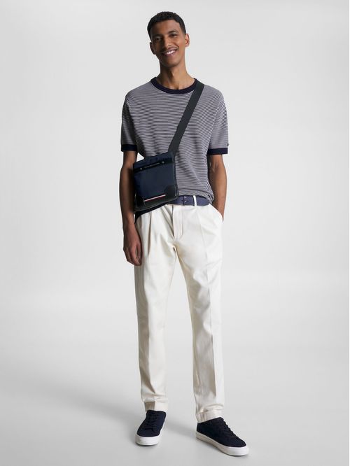 Bolso cruzado pequeño de REPREVE®