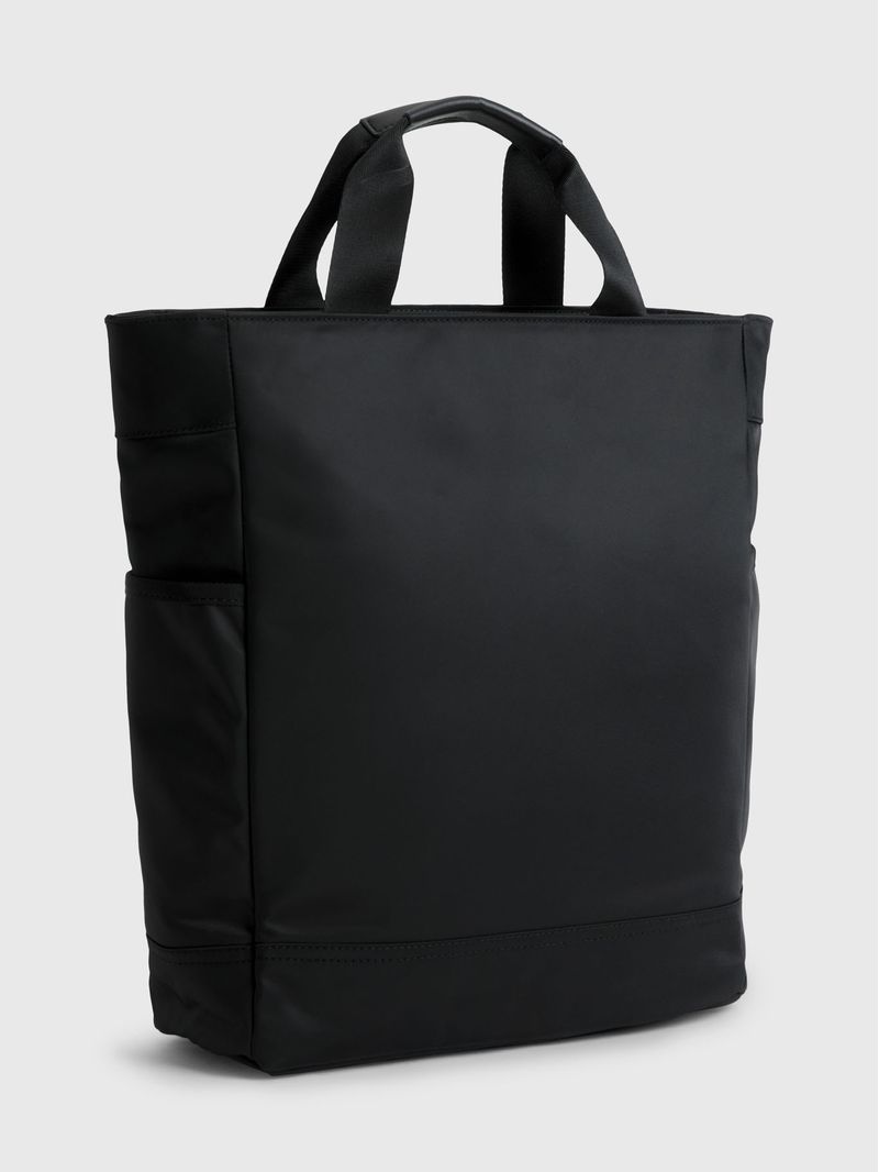 Bolso-tote-con-logo-y-correa-cruzada-ajustable