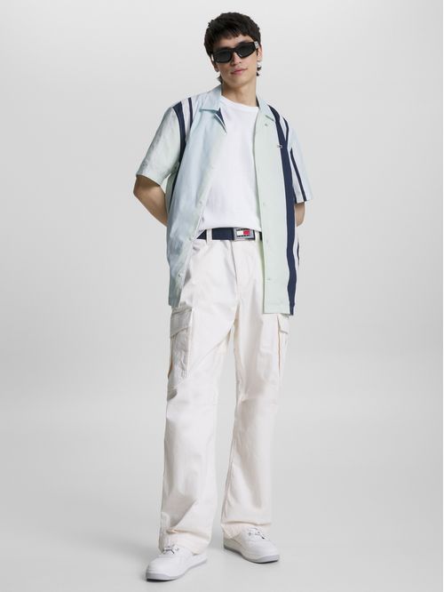 Camisa de manga corta con diseño de rayas