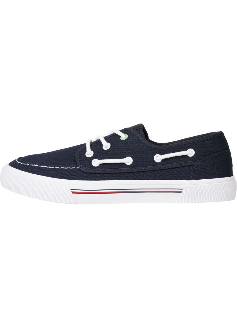 Nauticos-de-lona-con-cinta-distintiva