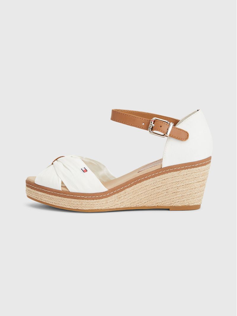 Sandalias-Iconic-con-cuña